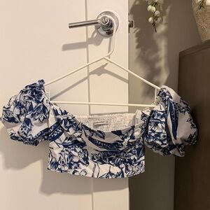 Abercrombie & Fitch Floral Puff Sleeve Crop Top - Blue and White